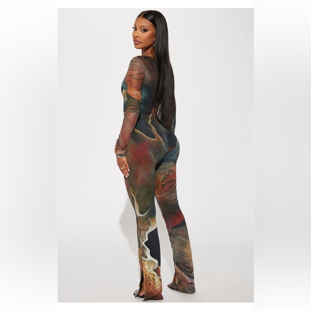 Fashion nova Jumpsuit